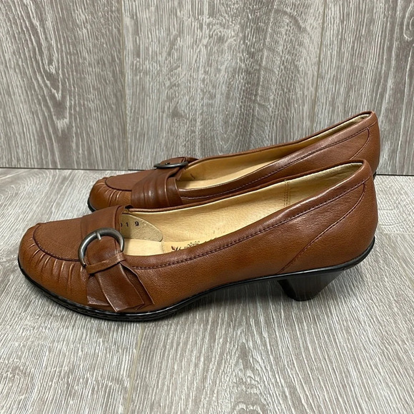 NWOT Sofft Seryn 1018000 Brown Leather Pump Heel 9M - Picture 1 of 15